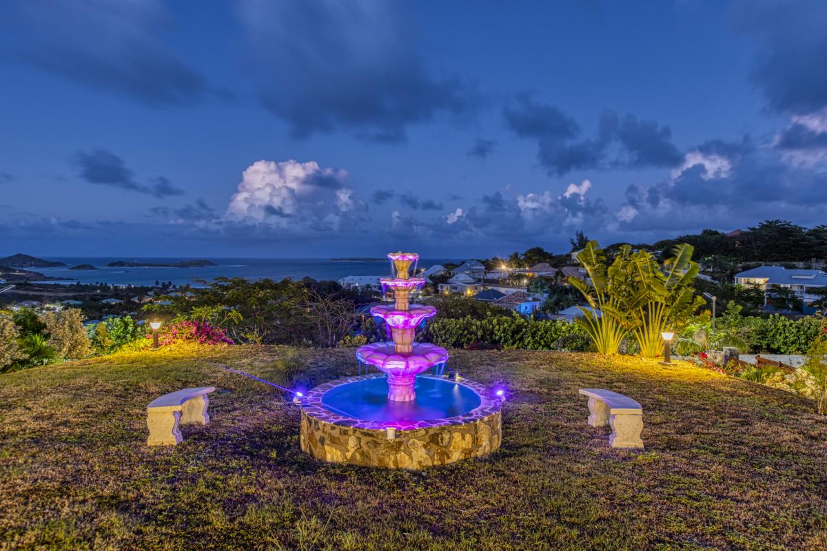 39 Location villa Baie Orientale Saint Martin_de nuit